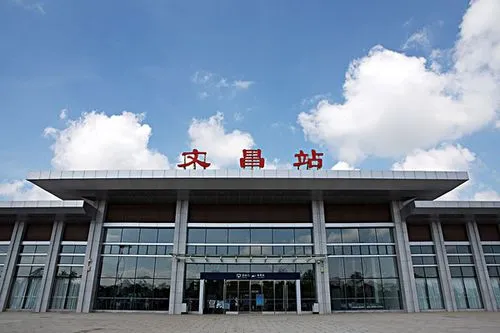 廣州到文昌危險(xiǎn)品物流專線-廣州到文昌化工涂料貨運(yùn)公司-危險(xiǎn)品證件齊全